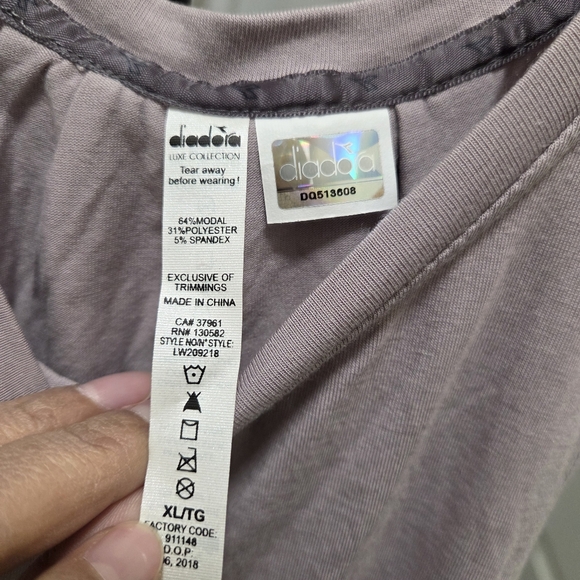 Diadora Modal Blend Light Pink Sleeveless Swing Tank Flowy Soft Minimalist Top - Picture 4 of 7